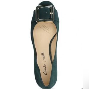 Authentic Like New Clark’s